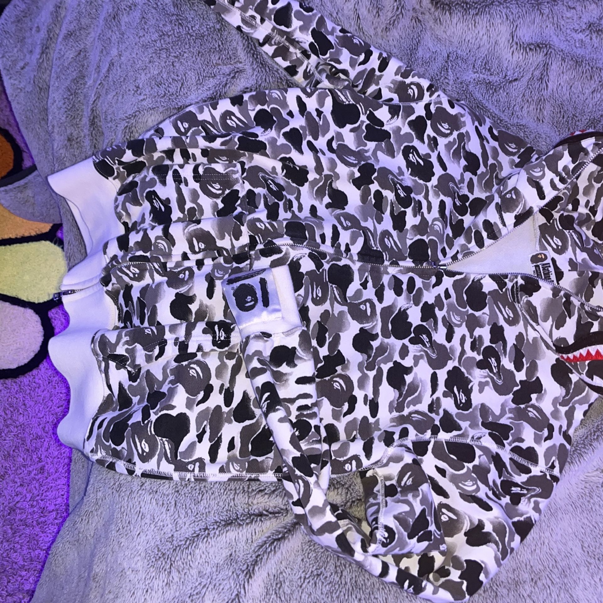 Bape hoodie (rep) white,black,grey 10th anniversary (hardly worn)