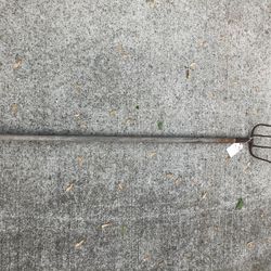 Garden Hoe Pitchfork Soil Loosening Weeding Raking Hay Straw Spading Curved Corn Crib Potatoe 