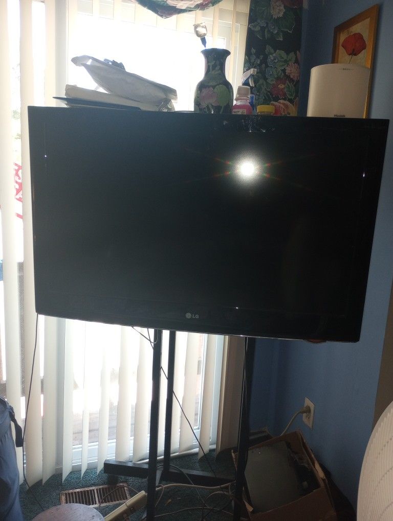Flat Screen TV