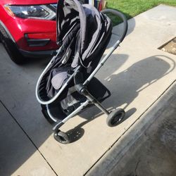 evenflow pivot stroller. free