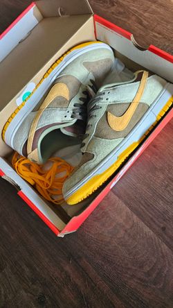 Nike dunk low
