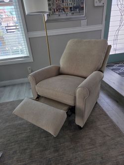 Recliner Chair