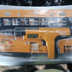 DeWalt P3500 Fastening Tool. Brand Nee Never Used