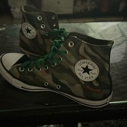 CONVERSE SIZE 8 Para hombre Y 10 Para mujer