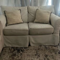 Love Seat 