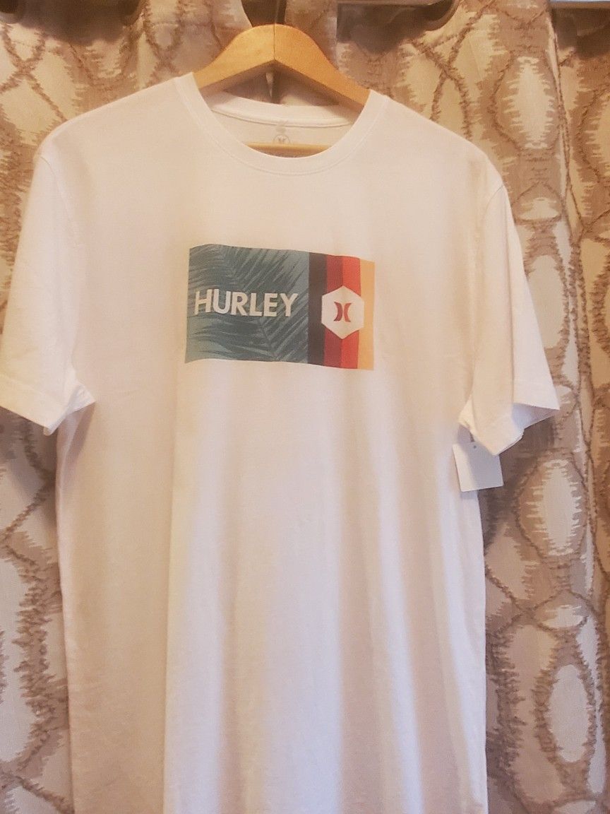 ☆☆NEW w/ TAGS **HURLEY** T-SHiRT ((Size L))☆☆