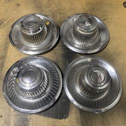 Chevy Derby Hubcaps Corvette Camaro Impala 