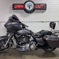2014 Harley Davidson Street Glide FLHX