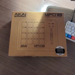 MPD Akai Compact Control Pad