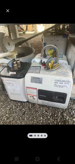 powerful compact hot water heater