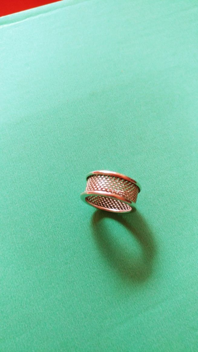 TIFFANY & CO caged ring