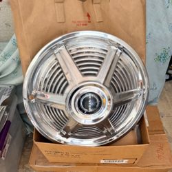 1965 ford mustang hubcaps