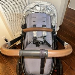 Uppababy Vista- Good Condition - CLEAN!