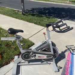 StarTrac Exercise Bicycle