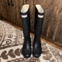 W Hunter Boots, THE RAIN’S COMING SOON!