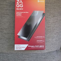Zagg Screen Protector 