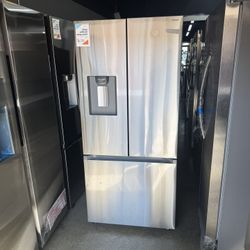 Samsung - 30 “ Wide 22 cu. ft. 3-Door French Door Smart Refrigerator with External Water Dispenser - Stainless Steel