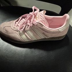 Women’s Size 9 Adidas In Pink Gazelle