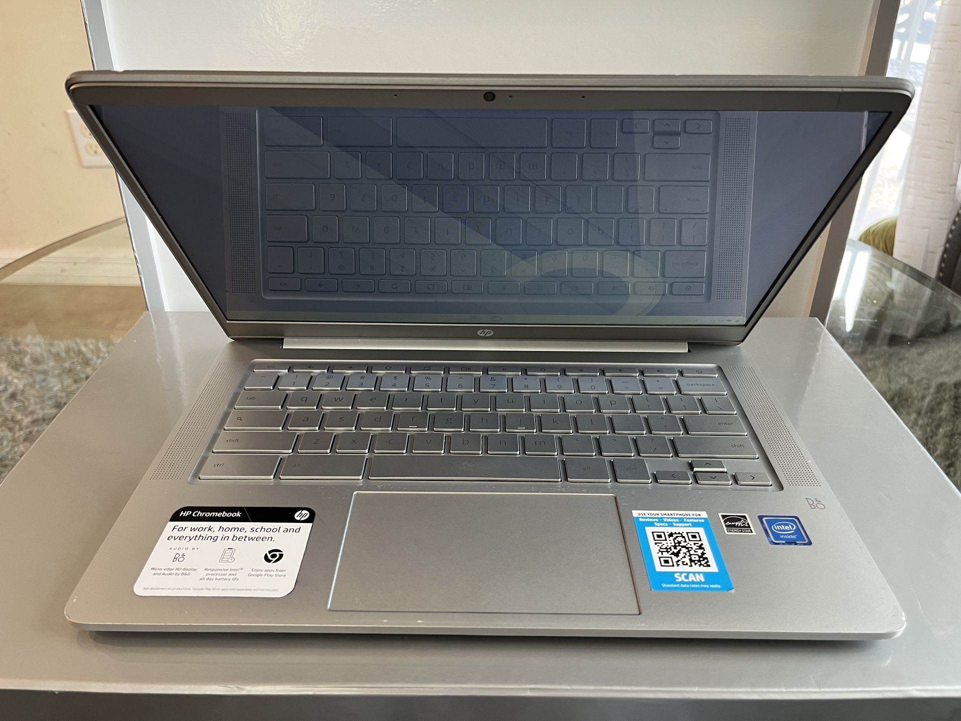 Touchscreen HP Chromebook Model 14 14” 64GB w/ Charger - $70