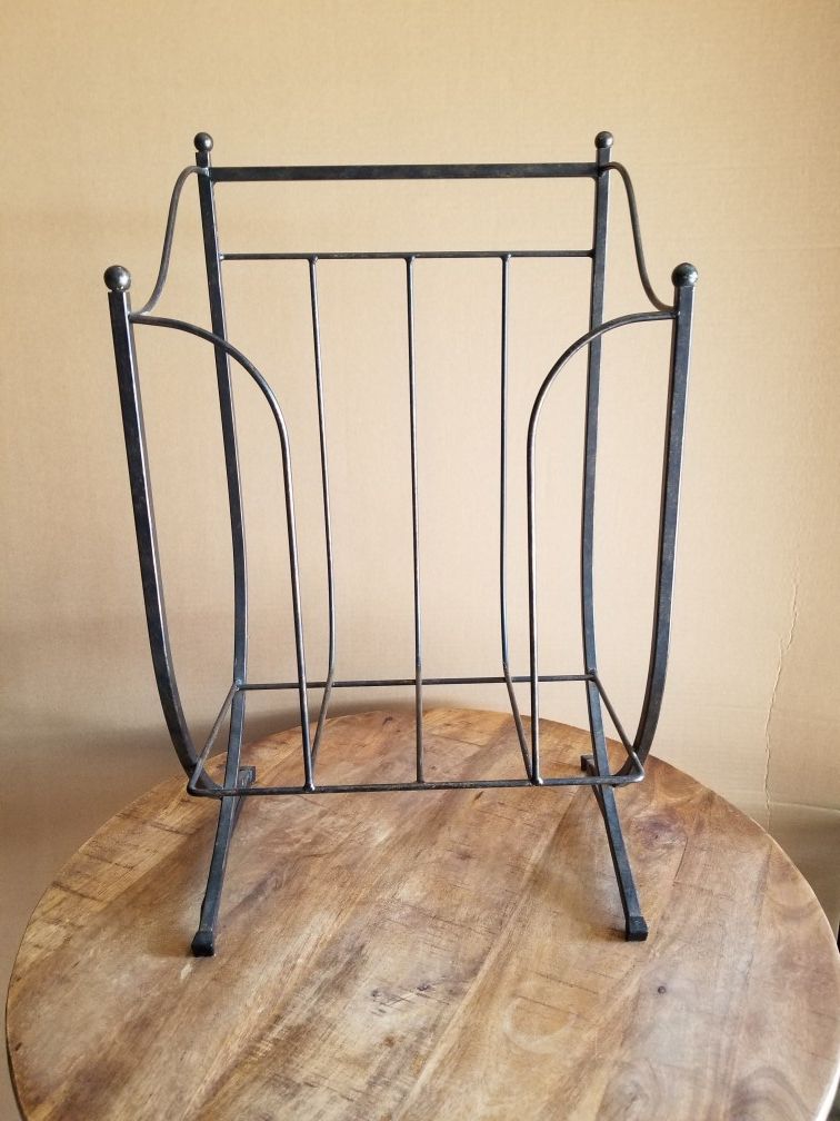 Iron Blanket / Towel Holder Rack