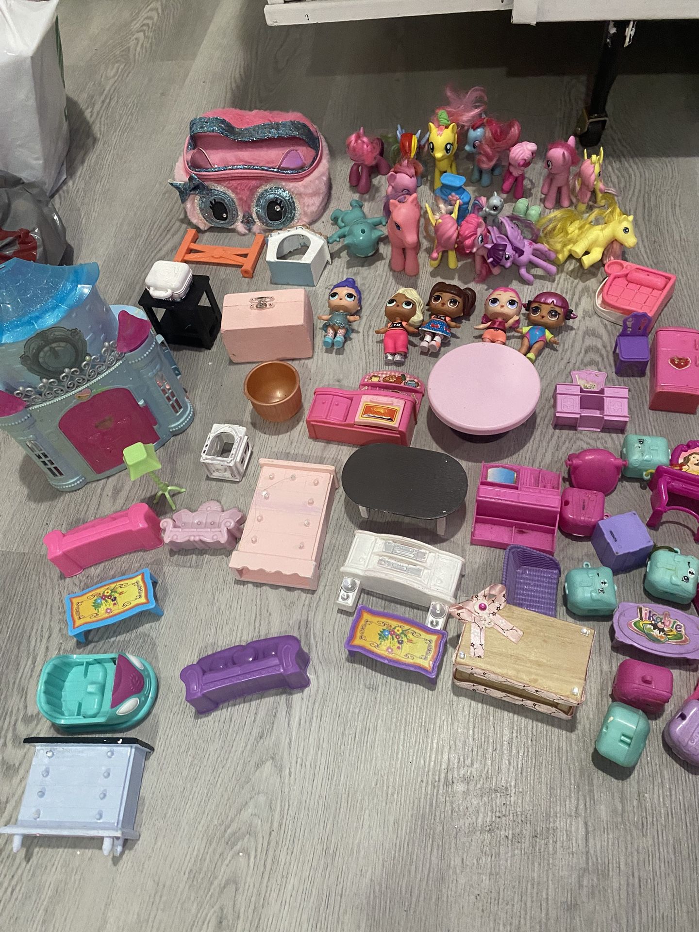 BARBIE TOYS LOLS BARBIE FURNITURE MY LITTLE PONY