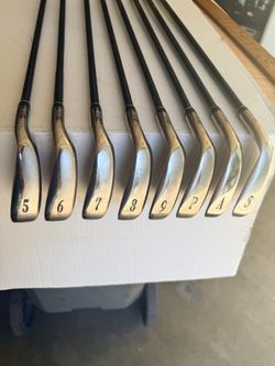 Daiwa Masters GIII SVF Lite FM-5091 R flex graphite shafts. 59 + PW + SW. 5 iron 38”