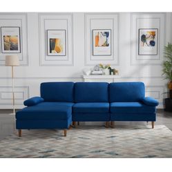 New in the box velvet sectional sofa