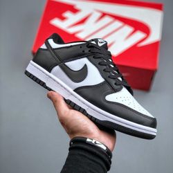 Men's sports shoes, skateboard shoes, new in box