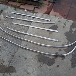 1953-54 Chevrolet Bel Air Beltline Moldings 