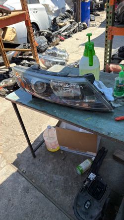 Optima headlight 2012 2013
