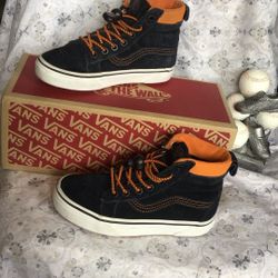 Vans SK8 High Black Leather  Youth Size 13.5