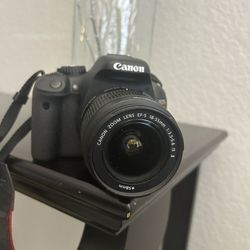 Canon EOS Rebel T2i DSLR Camera