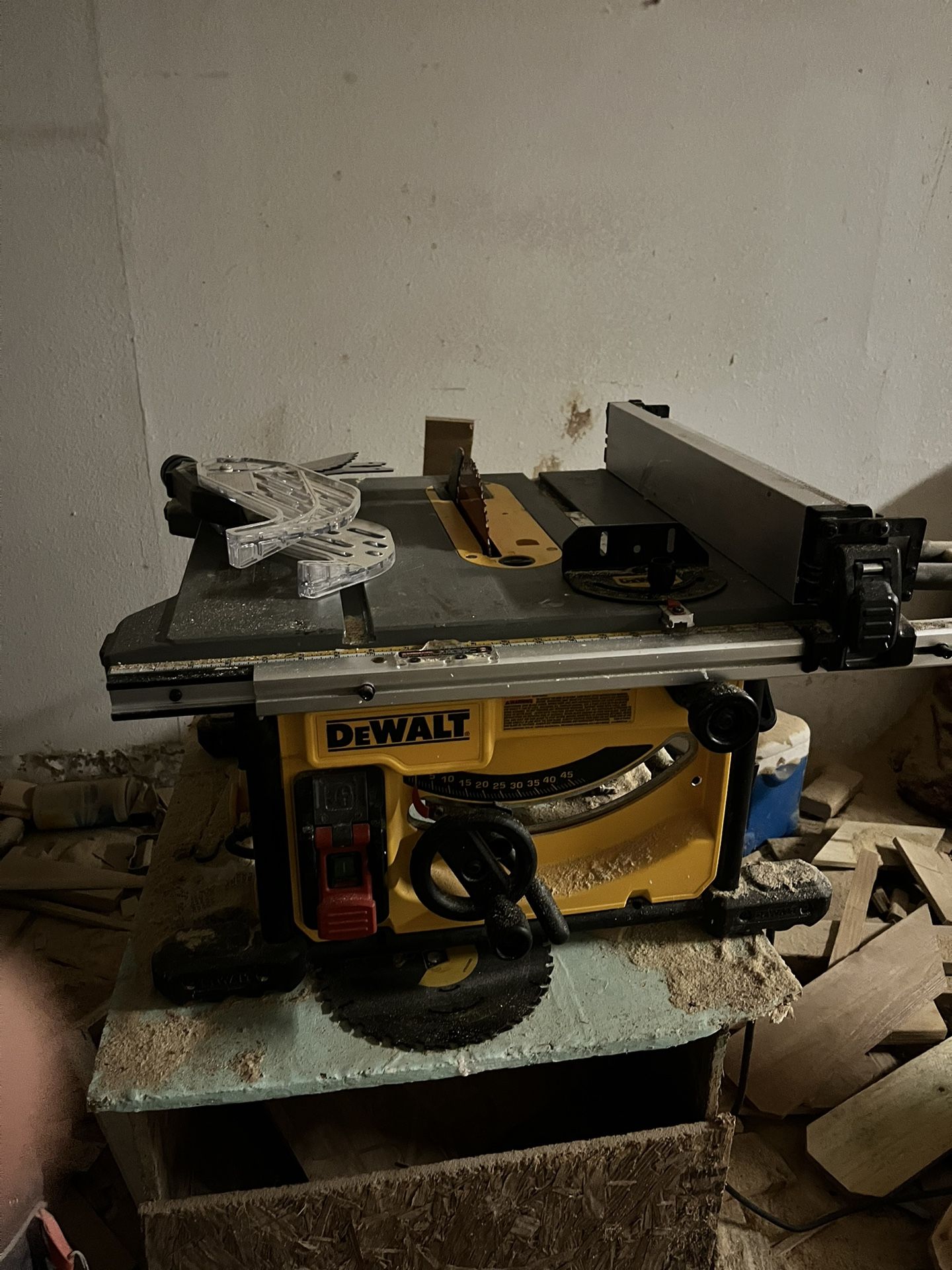 Dewalt Table Saw