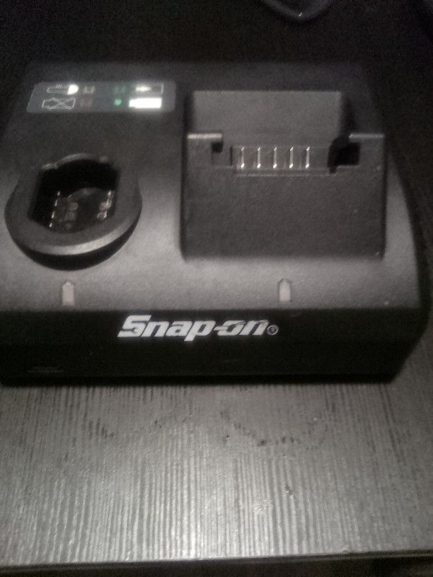 Snap-On Battery Charger