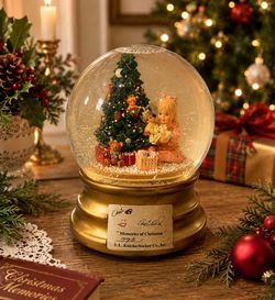 Marie Osmond Memories of Christmas Musical Snow Globe L.L. Knickerbocker Works