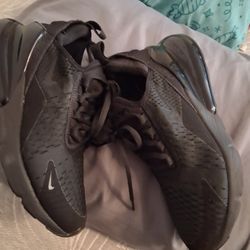 Womens Nike air max 270