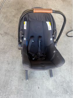 Nuna car seat