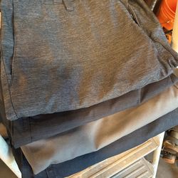 Hurley RVCA Size 33/34 men’s shorts