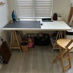 Craft table