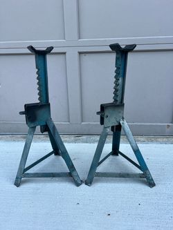 Pair of Jack Stands