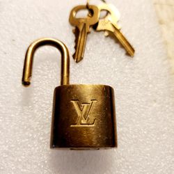 Luis Vuitton Brass Lock 