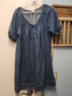 Free Assembly Women’s Chambray Denim-Style Dress – Size L