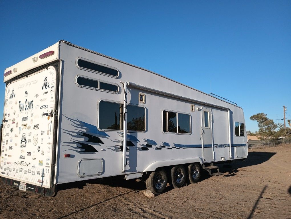 WEEKEND WARRIOR RV