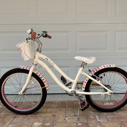 Girls' Bike 
