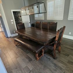 Stunning Grand Hacienda 8ft Solid Wood Dining Set - Excellent Condition