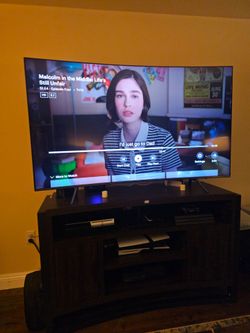 TV Samsung Curve 65" and console combo