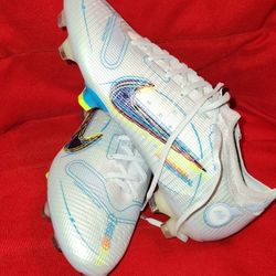 Nike Mercurial Vapor 14 Elite Soccer Cleats 