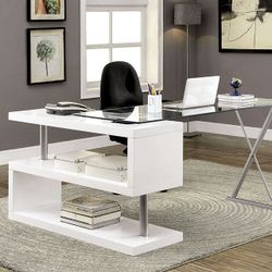Brand New White Modern Style Office Desk
