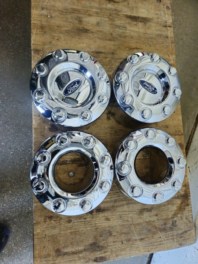 Ford 8 lug truck center caps for f350 f450 dually trucks