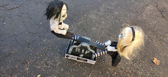 Halloween Dolls